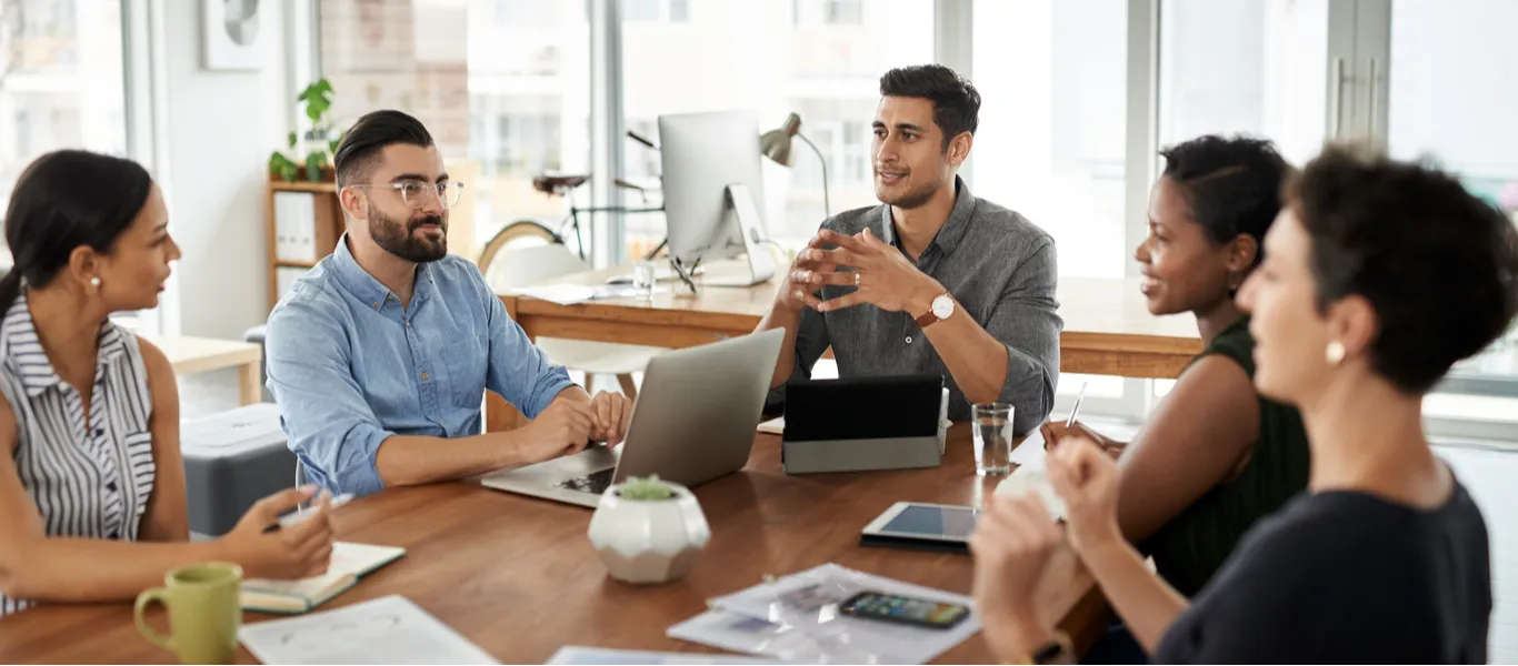 Success Factors of social media for suitability online business